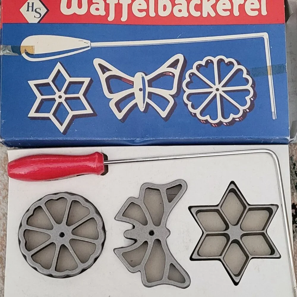VTG West Germany Waffelbäckerei Waffle Mold Set w/ Box – Mid Century Pastry Iron